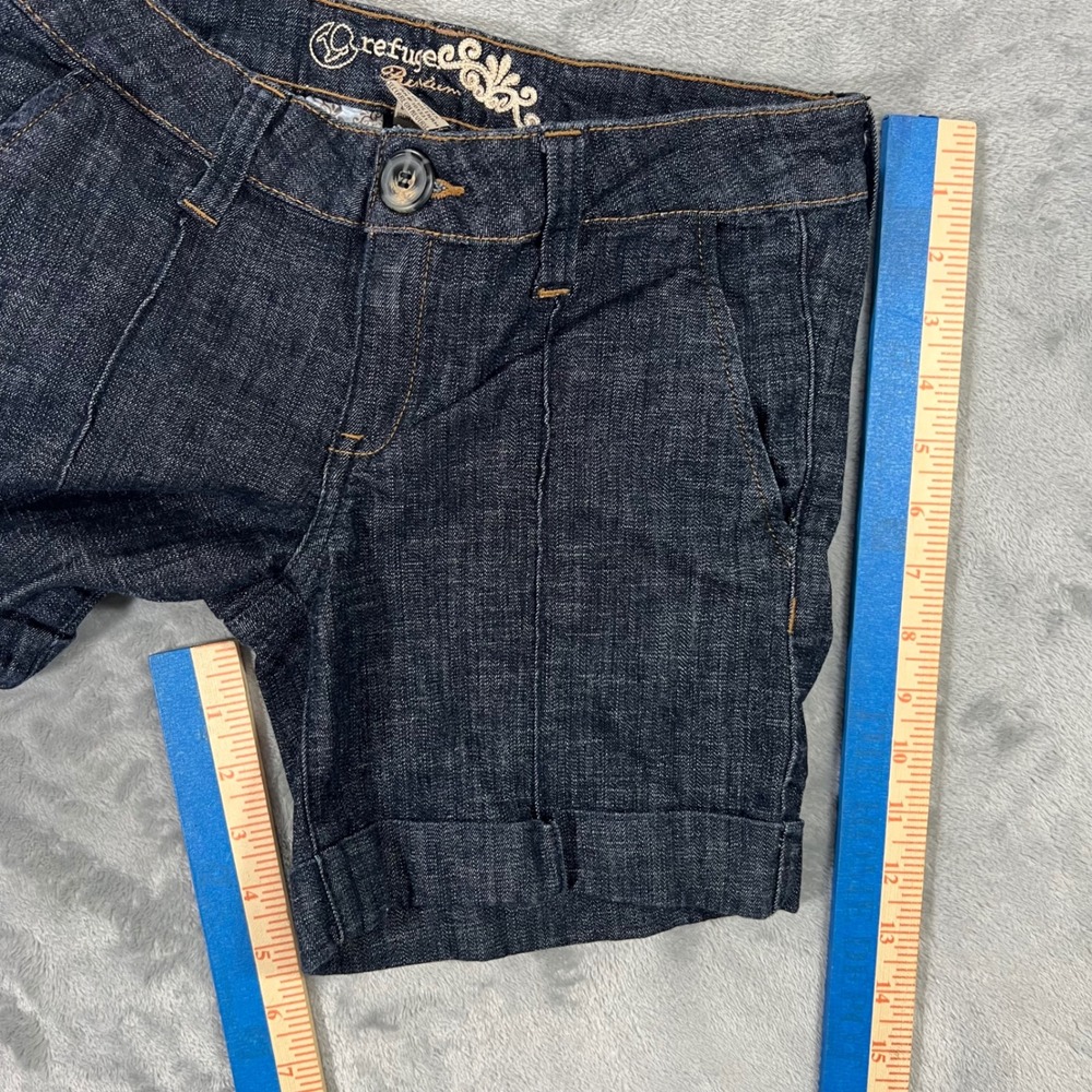 REFUGE PREMIUM Denim Shorts Womens Size 5 Dark Blue Low Rise Cuffed P861 - Picture 12 of 16